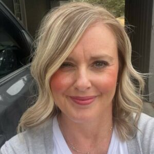 Profile photo of Julie